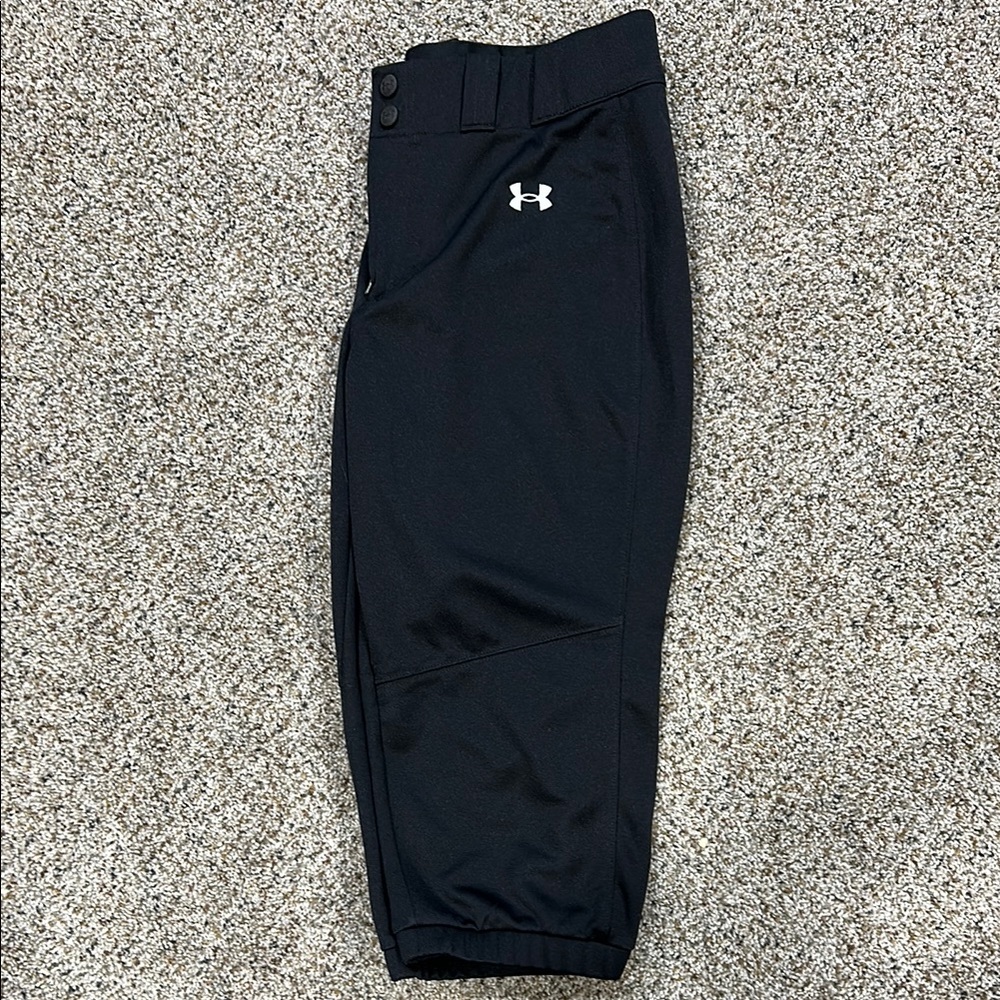Under Armour women’s large softball pants
